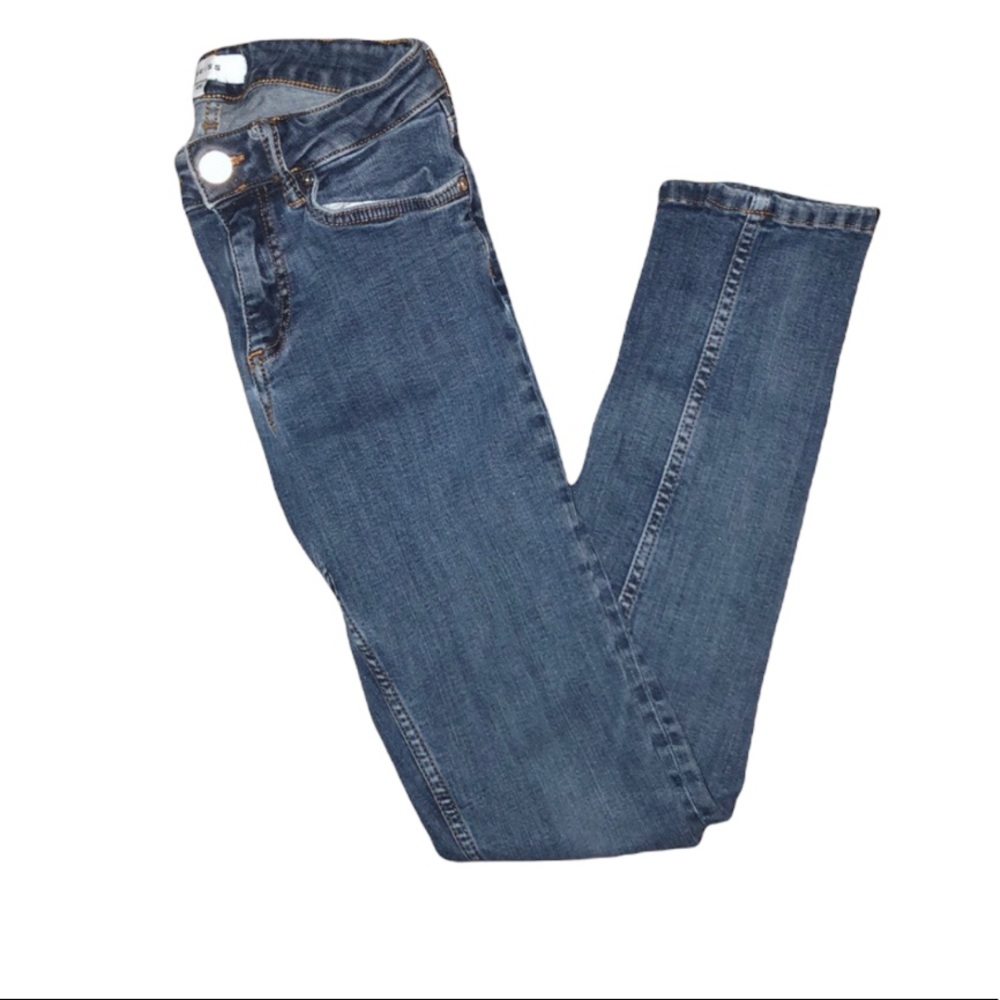 🎉 HOST PICK 🎉 Reiss Jeans